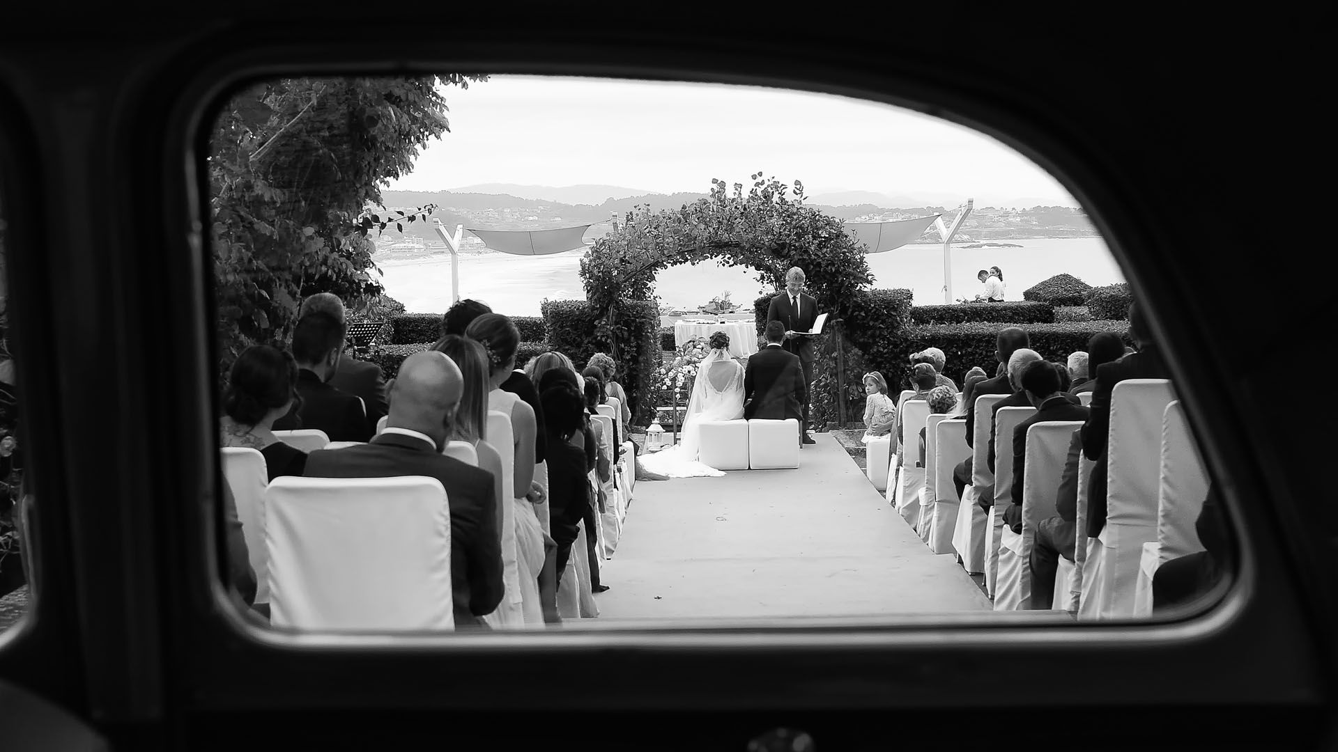 Boda vista desde el coche